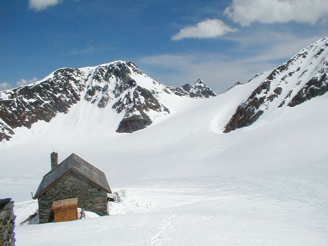 Hochstubai hut